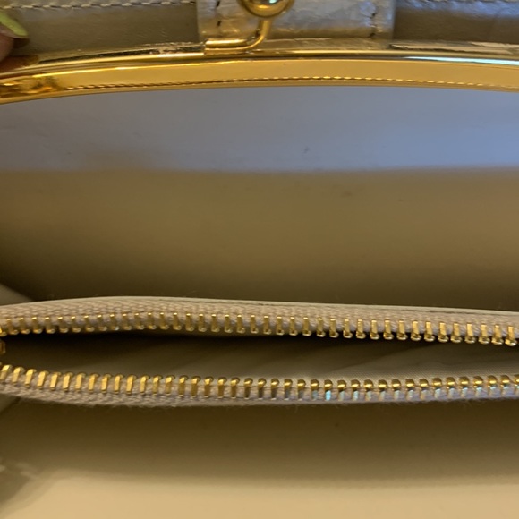 MiuMiu wallet - Picture 7 of 8